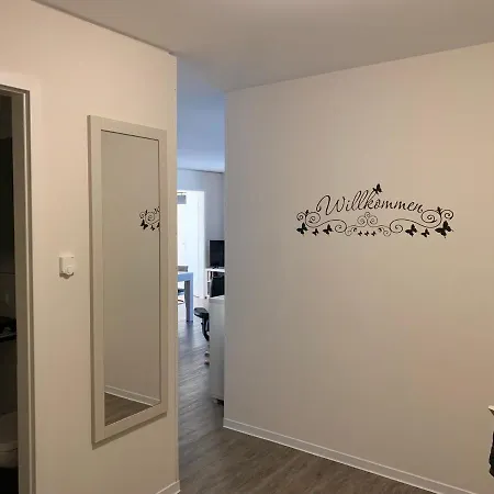 Apartmenthaus Hafenspitze Ap 28, Blickrichtung Innenstadtbinnenhafen 公寓 *